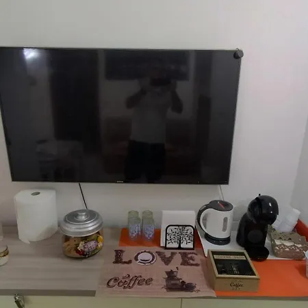 House 27 * فيوميتشينو